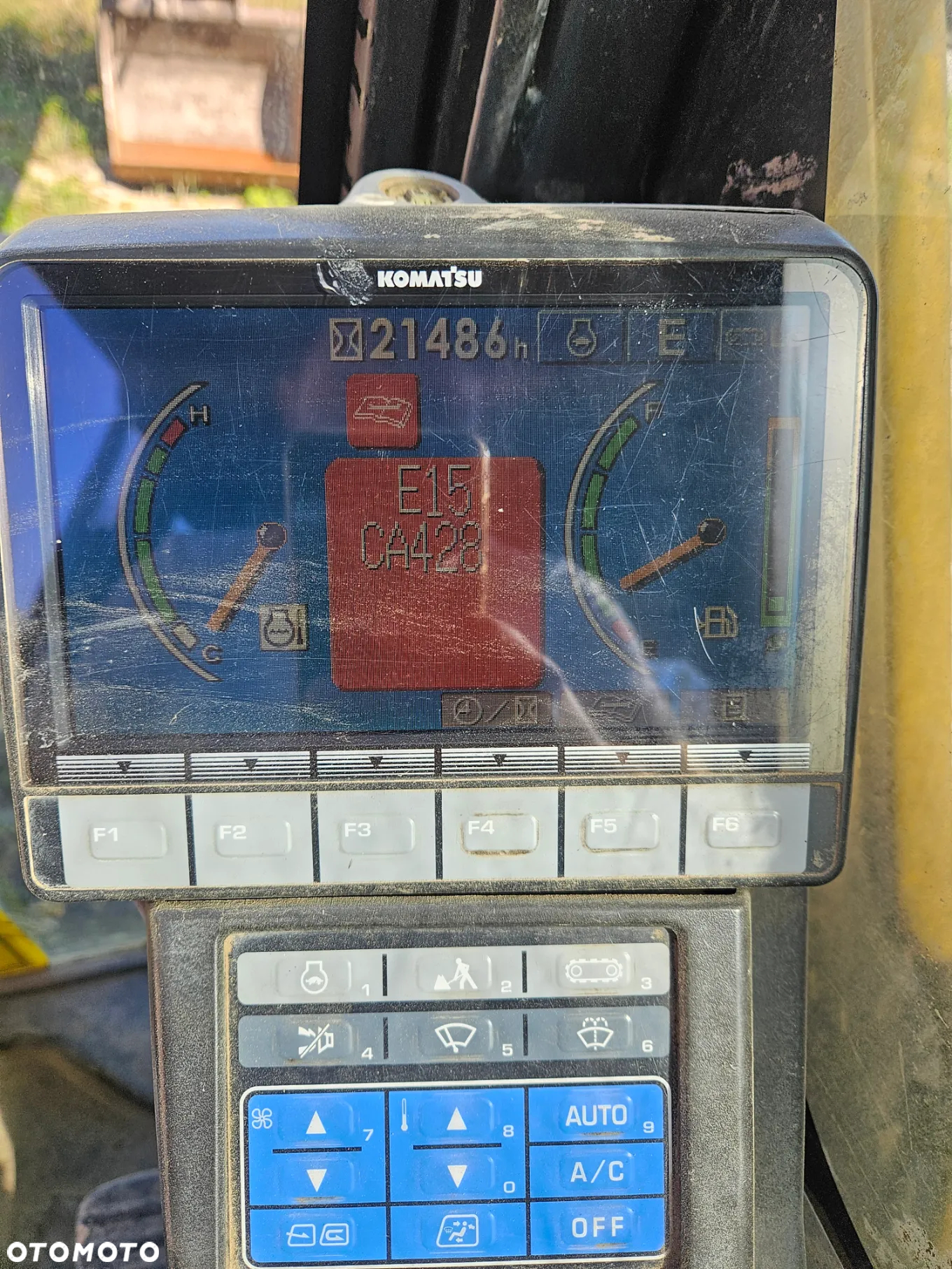 Komatsu PC24ONLC-8 - 3