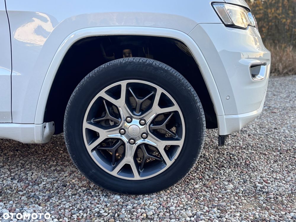 Jeep Grand Cherokee 5.7 V8 HEMI 4WD Automatik Overland - 5