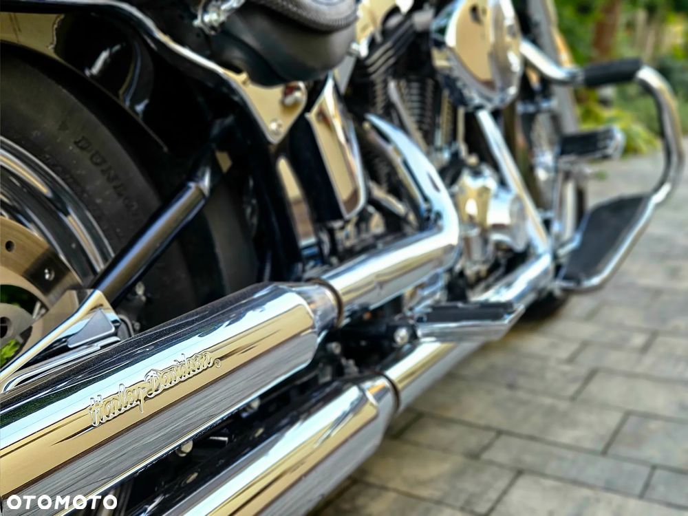 Harley-Davidson Softail Deluxe - 19