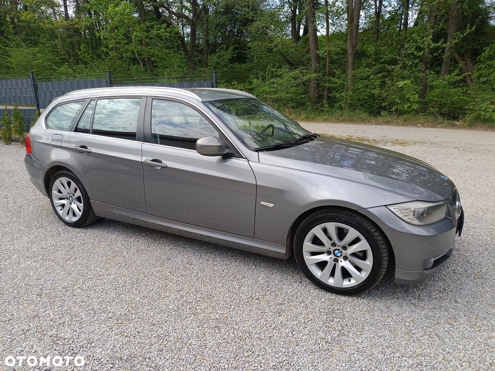 BMW Seria 3 318d DPF Edition Lifestyle - 14