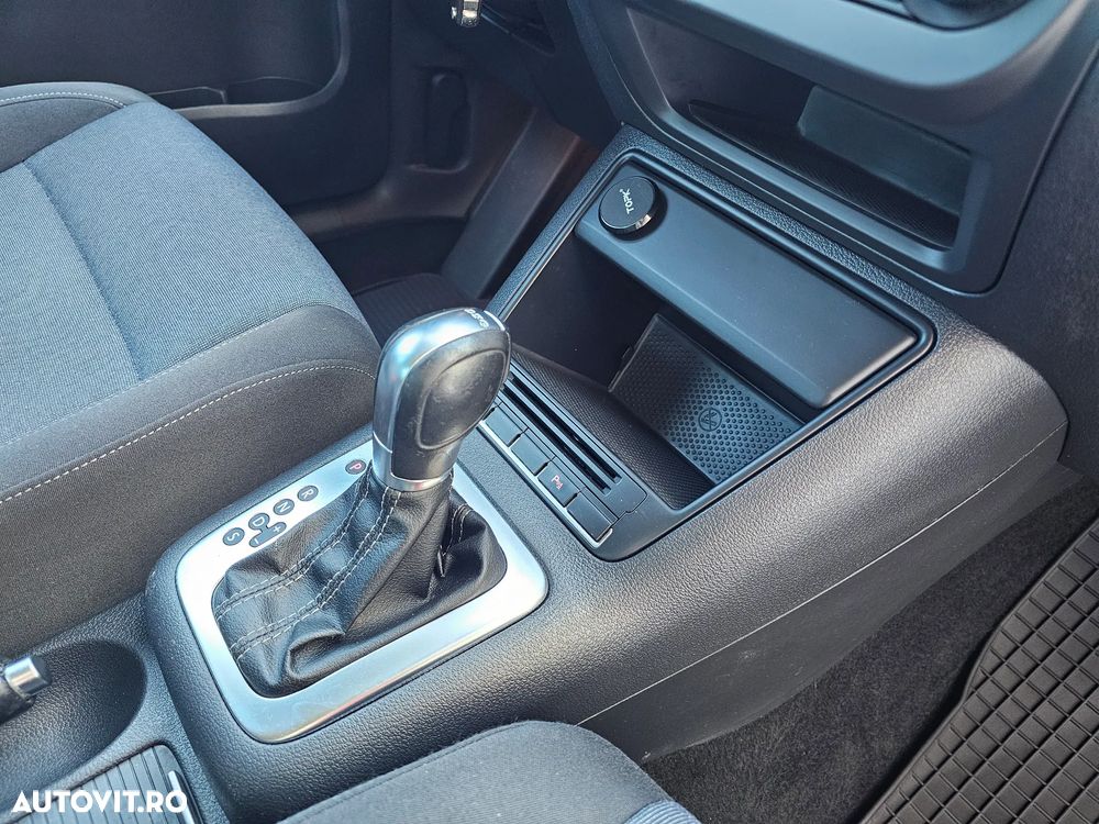 Volkswagen Golf Plus 1.2 TSI DSG Style - 15