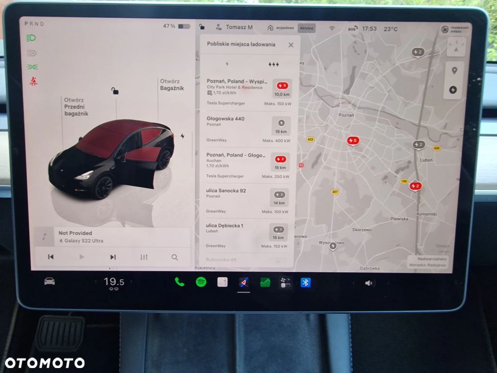 Tesla Model Y Long Range AWD - 15