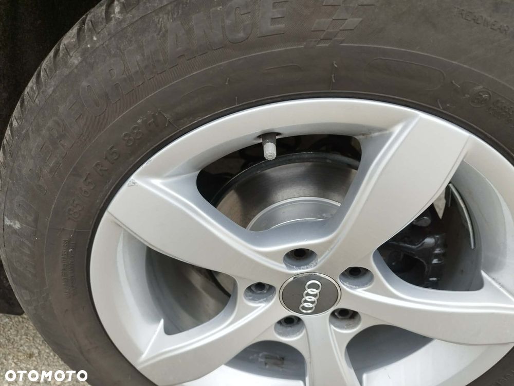 Audi A1 Sportback 1.0 TFSI ultra - 3