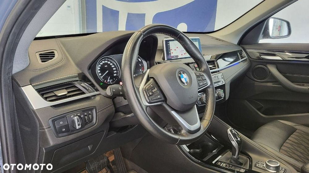 BMW X1 sDrive18d xLine - 12