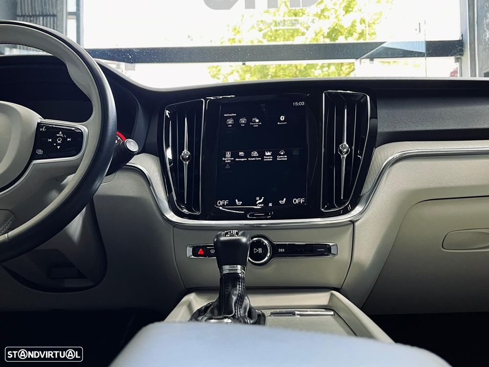 Volvo V60 2.0 D3 Inscription Geartronic - 24