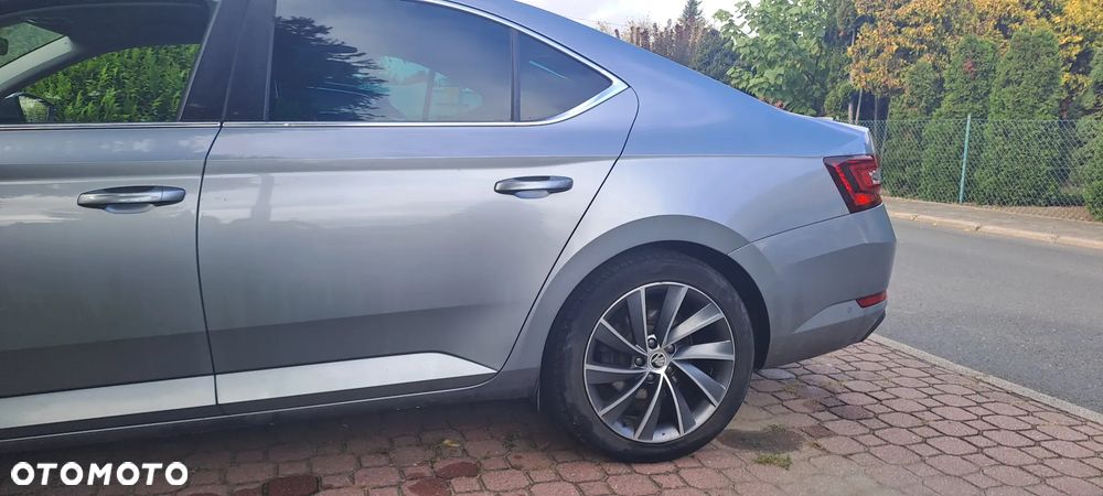 Skoda Superb - 21