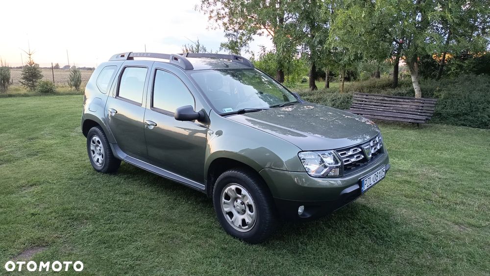 Dacia Duster 1.6 Laureate 4x4 - 3