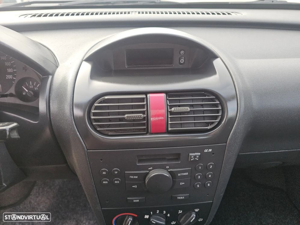 Opel Combo Tour 1.3 CDTi - 28