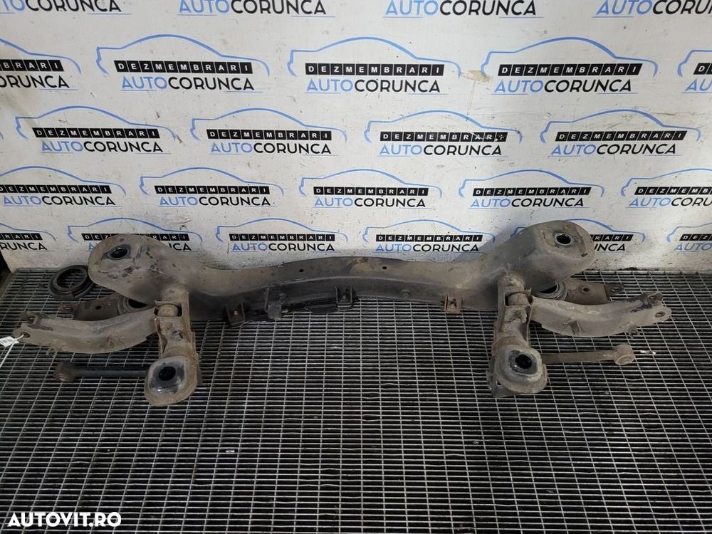 Punte spate SsangYong Korando III Facelift 2013 2.0 D 2013 - 2017 SUV 4 Usi (1284) 4x4 - 2