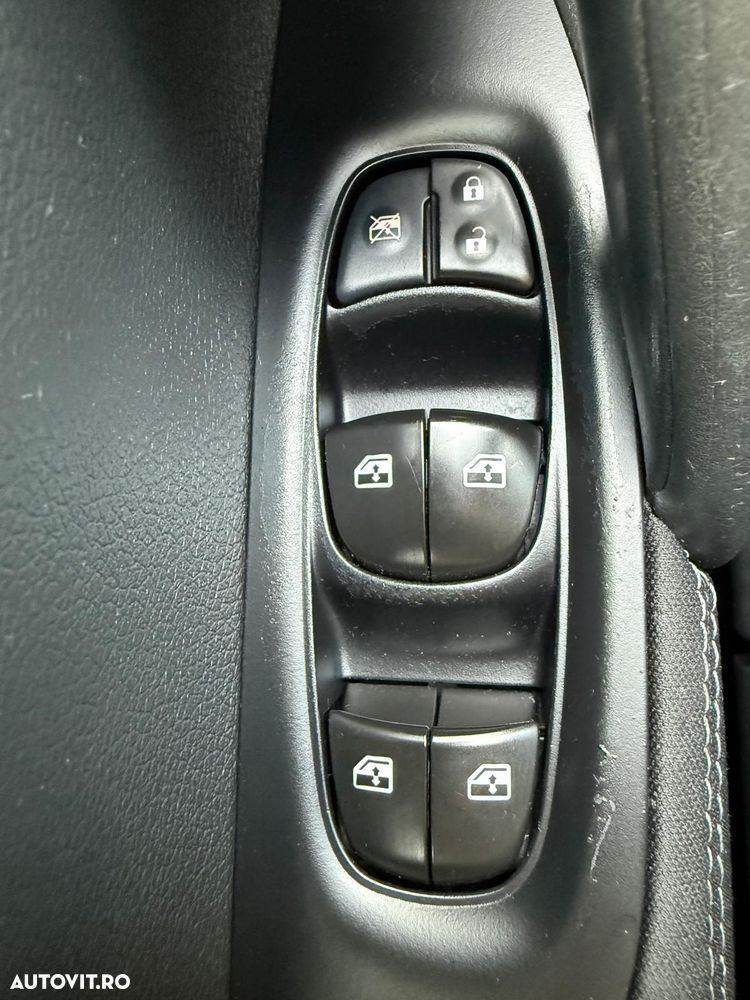 Nissan Qashqai 1.5 DCI TEKNA - 25