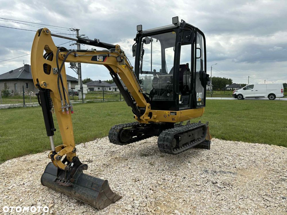 Caterpillar 301.7d - 19