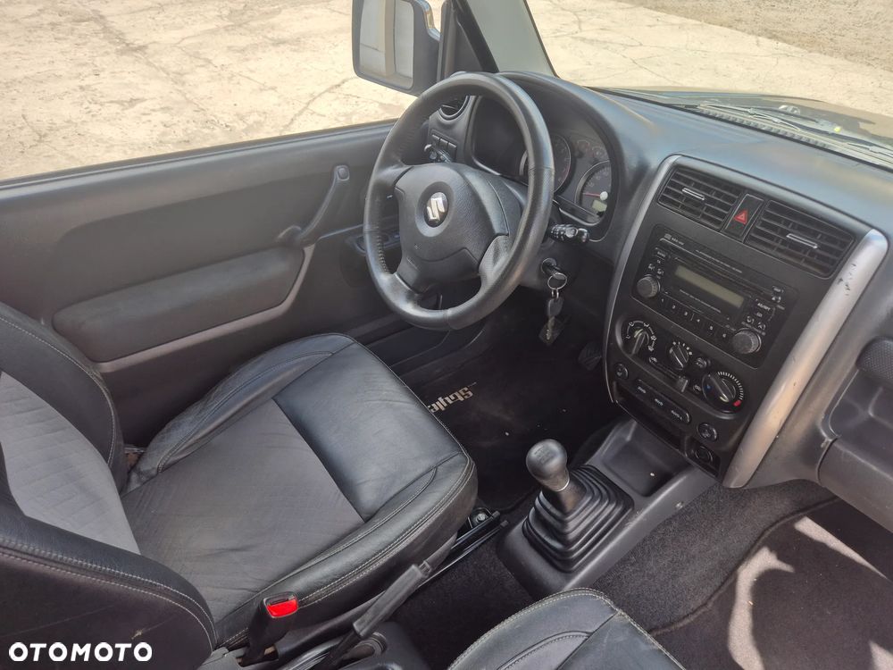 Suzuki Jimny Style - 15