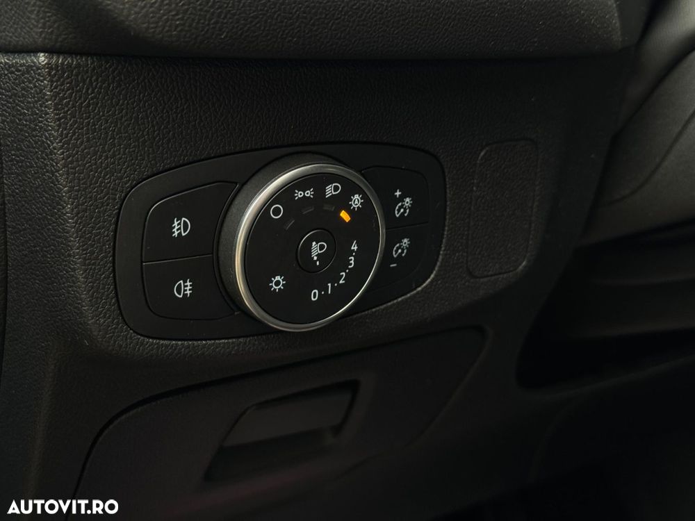 FORD Focus 2019 — imagine 19