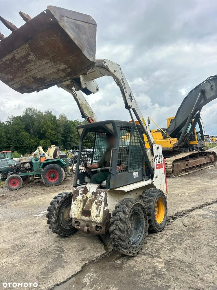 Bobcat Miniładowarka BOBCAT S130 4x4 - 2