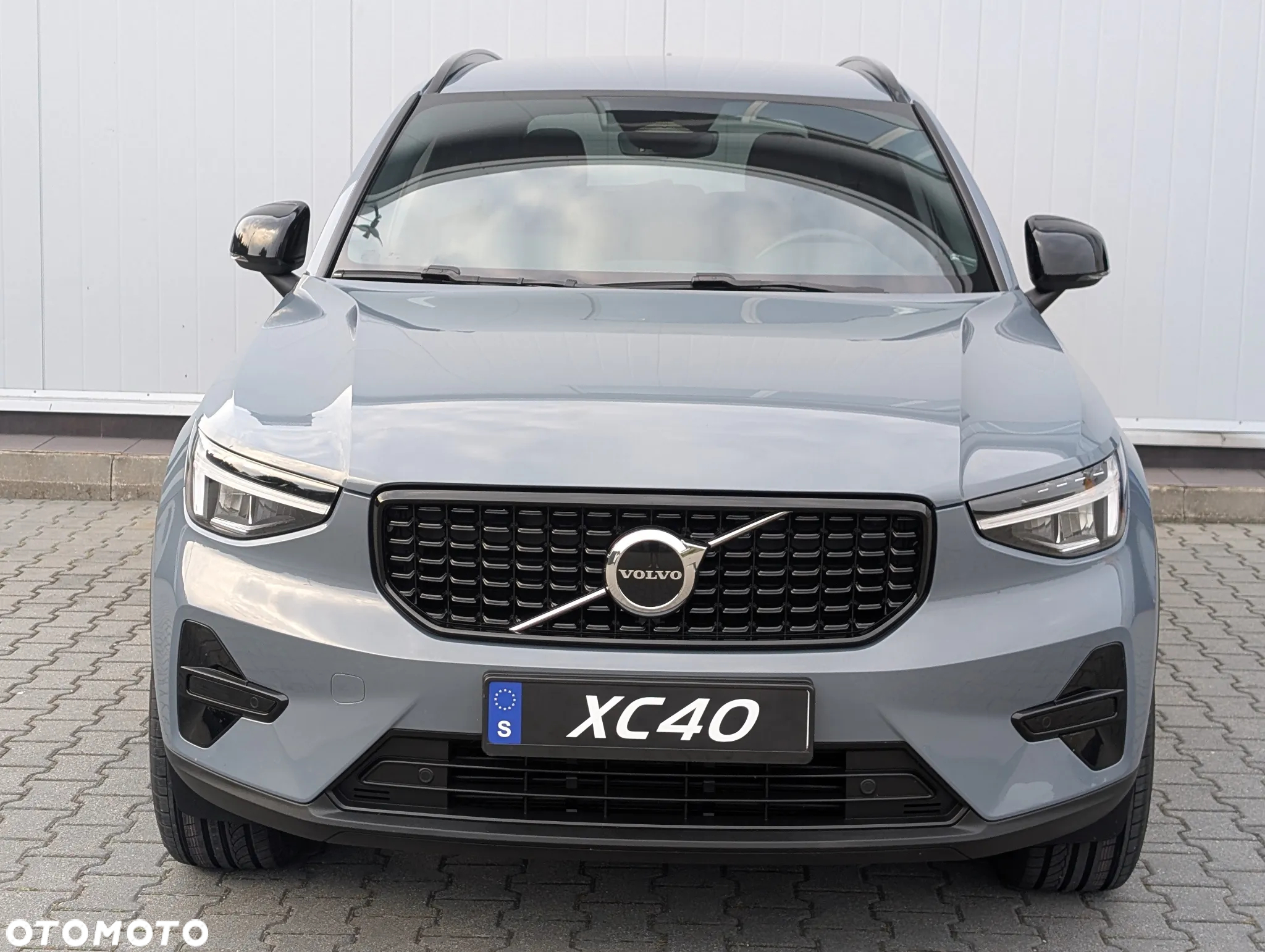 Volvo XC 40 B4 Core - 13