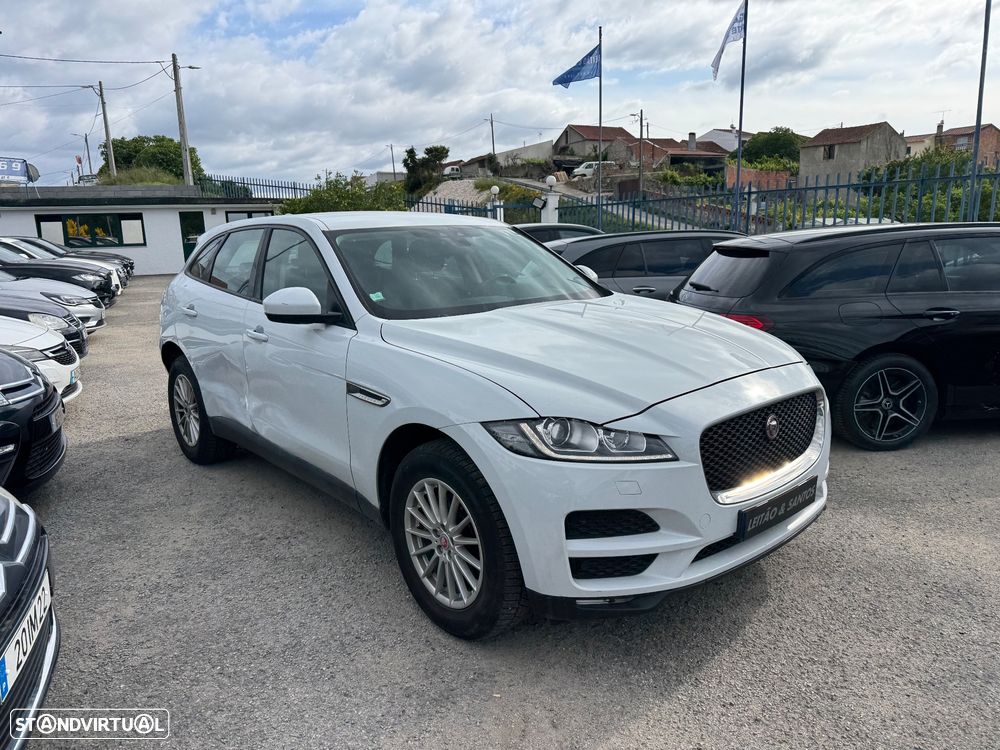 Jaguar F-Pace 2.0 i4D Pure - 3