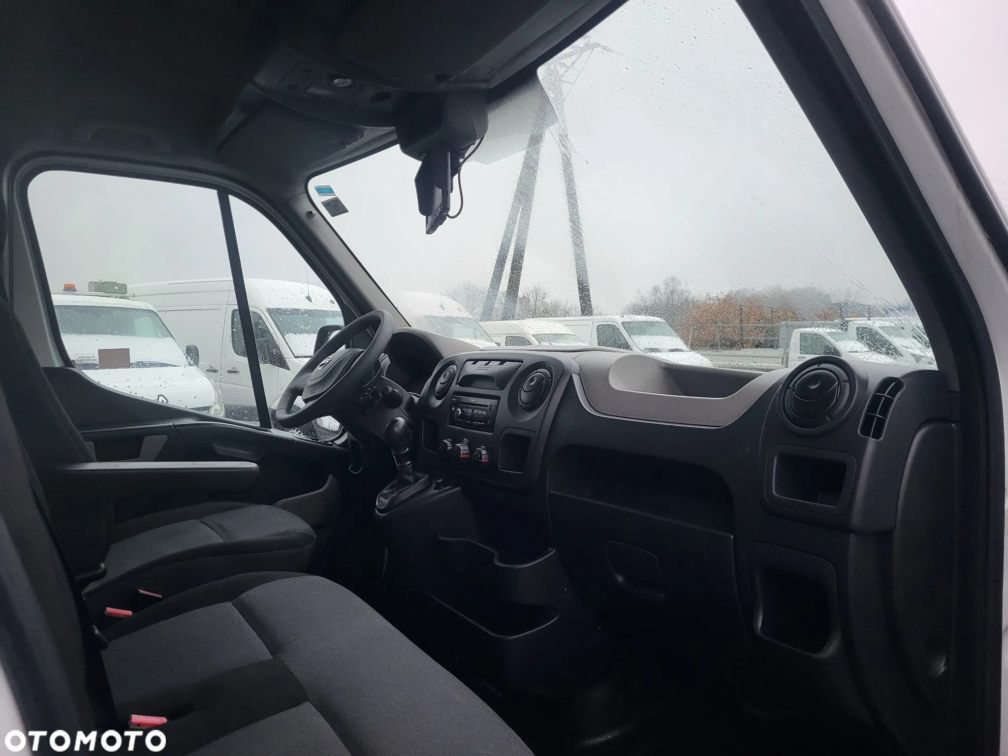 Nissan Nv 400 zabudowa warsztatowa klima L2 H2 super stan - 16