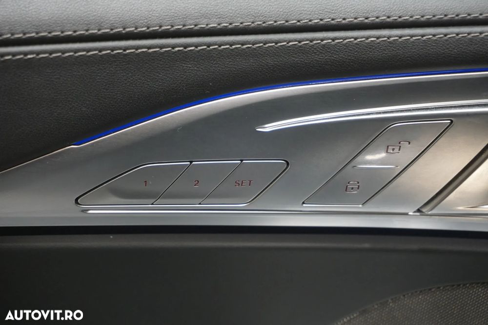 BMW Seria 8 840d xDrive AT MHEV - 26