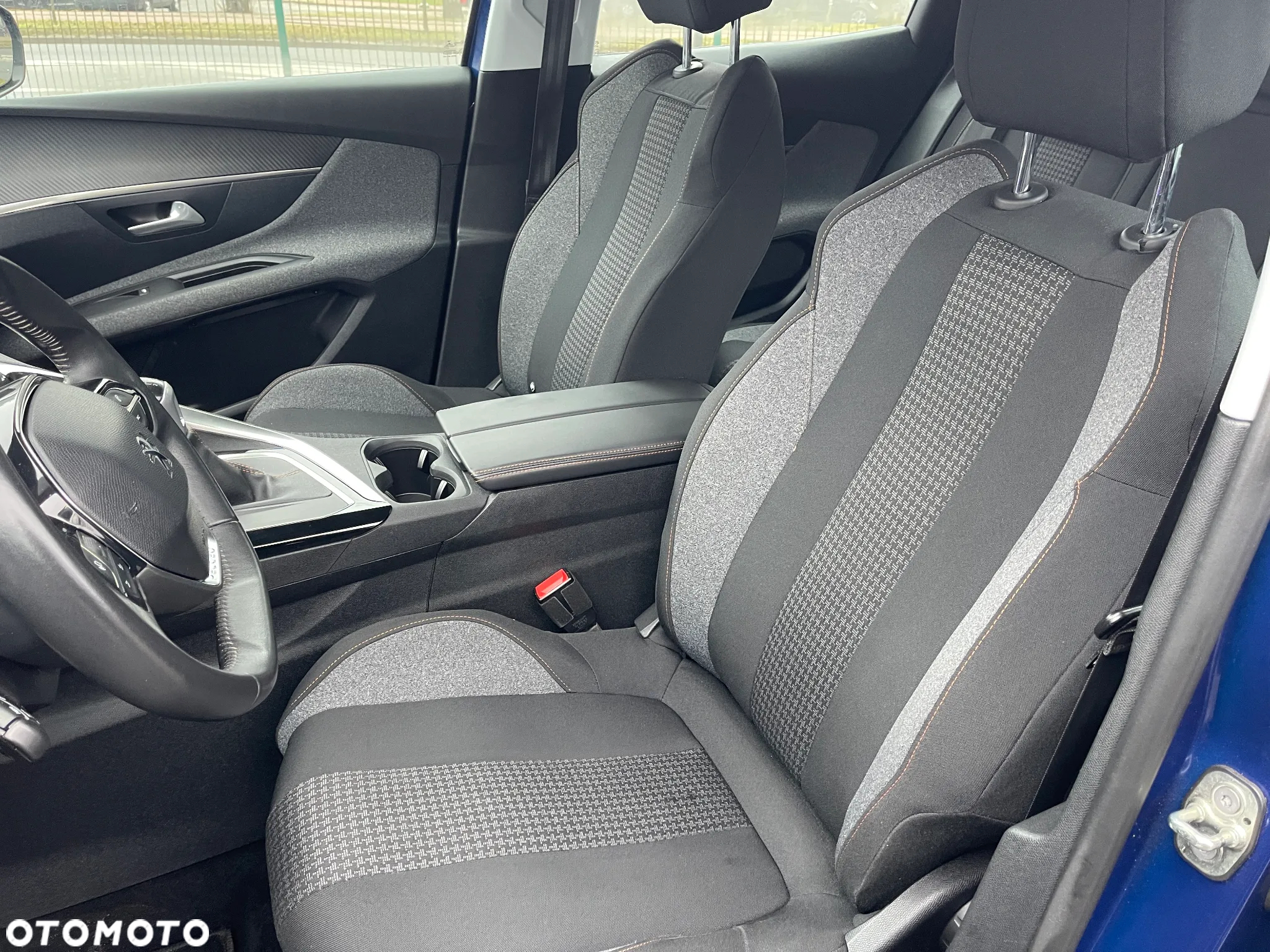 Peugeot 3008 1.2 PureTech Active S&S - 8