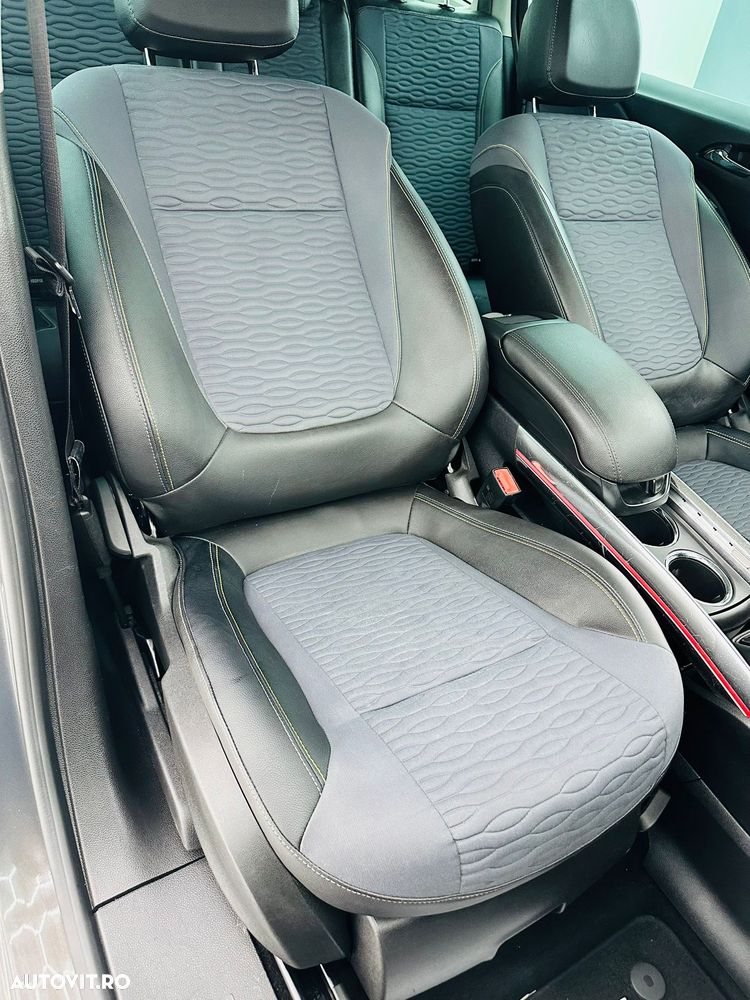 Opel Zafira Tourer 2.0 CDTI Innovation - 21