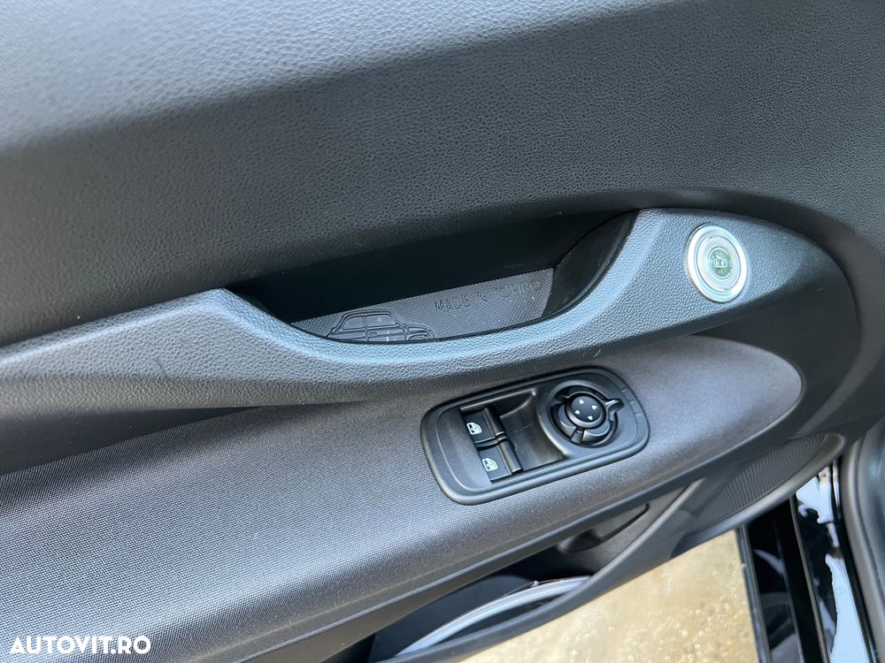 Fiat 500E 42kWh ICON - 11