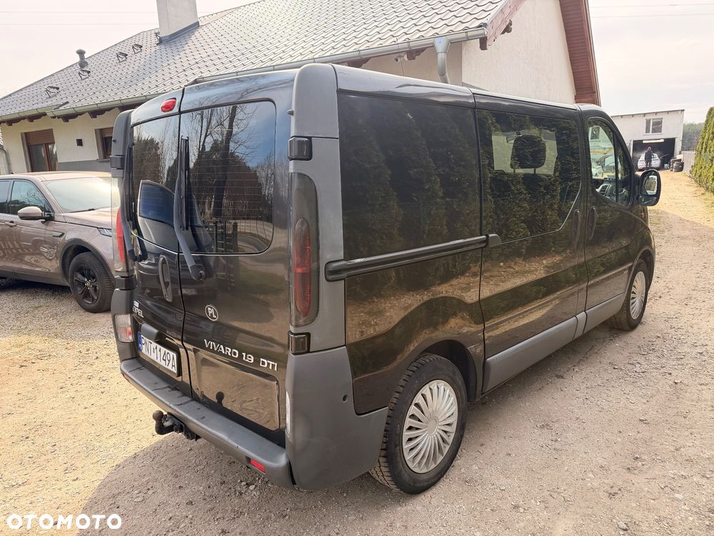 Opel Vivaro - 10