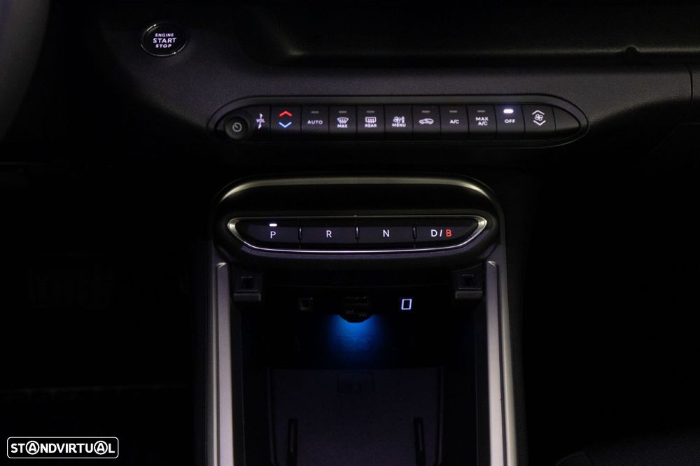 Jeep Avenger 54 kWh Summit - 26