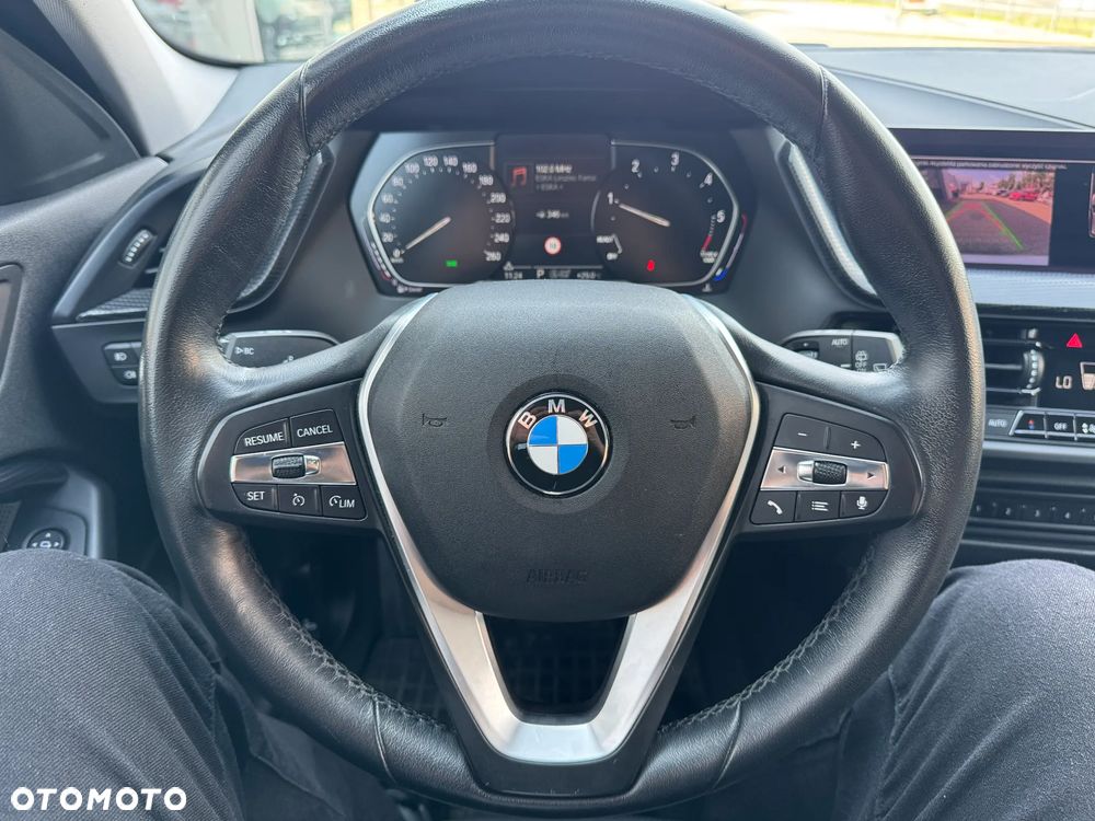 BMW Seria 1 116d Sport Line Shadow - 21