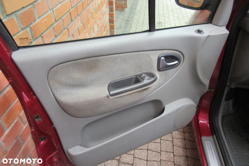 Renault Scenic - 9