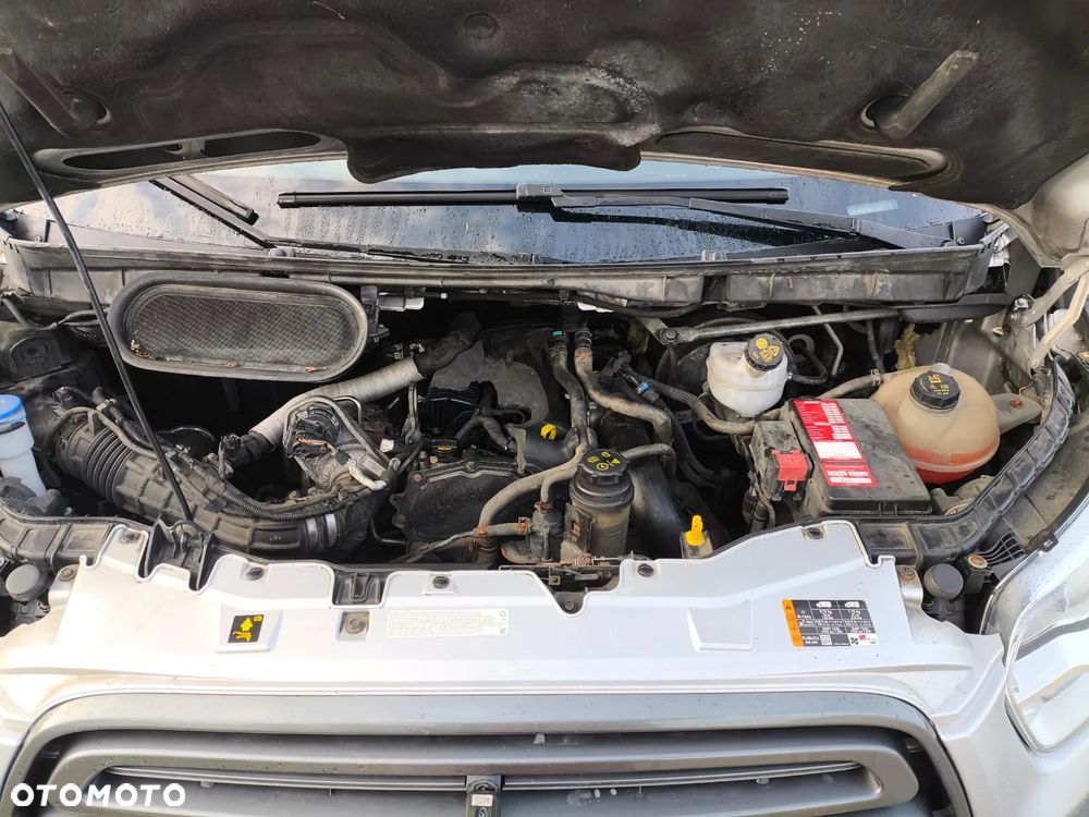 Ford Transit - 12