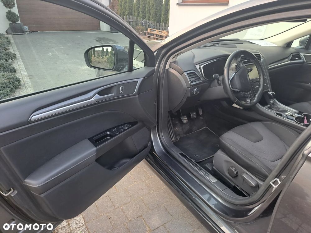 Ford Mondeo 2.0 TDCi Allrad Titanium - 10