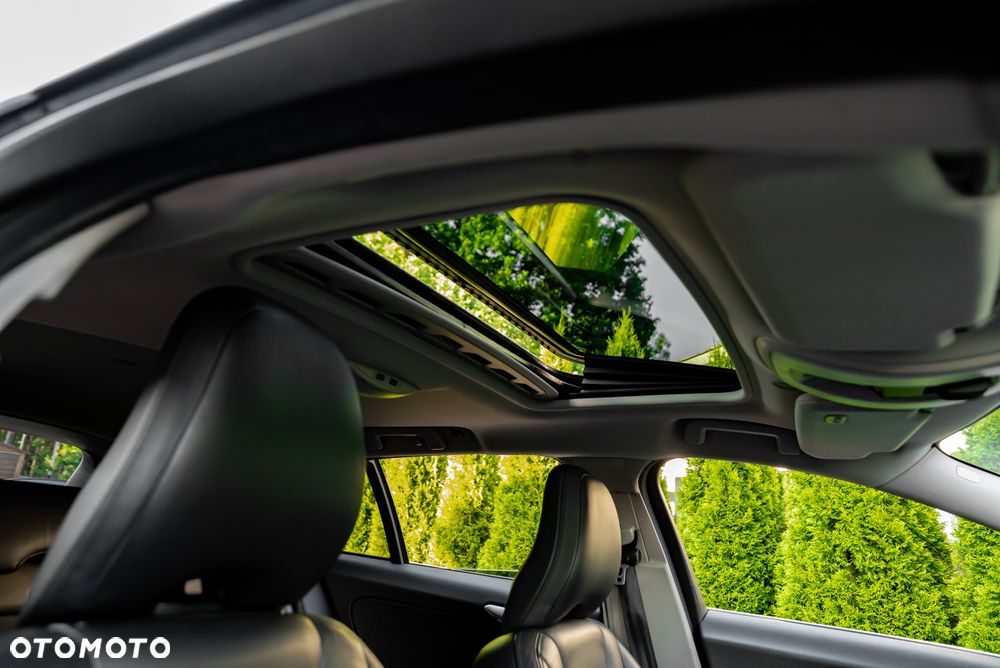 Volvo V60 T6 AWD Geartronic Summum - 27