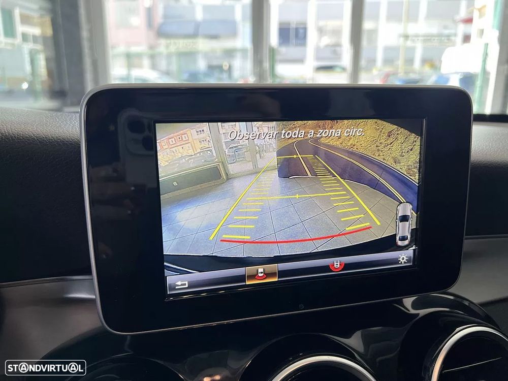 Mercedes-Benz C 200 BlueTEC Avantgarde - 12