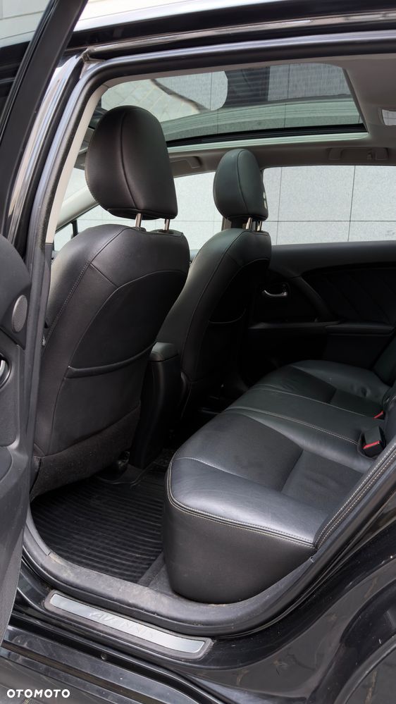 Toyota Avensis Touring Sports 1.8 Multidrive S Executive - 8