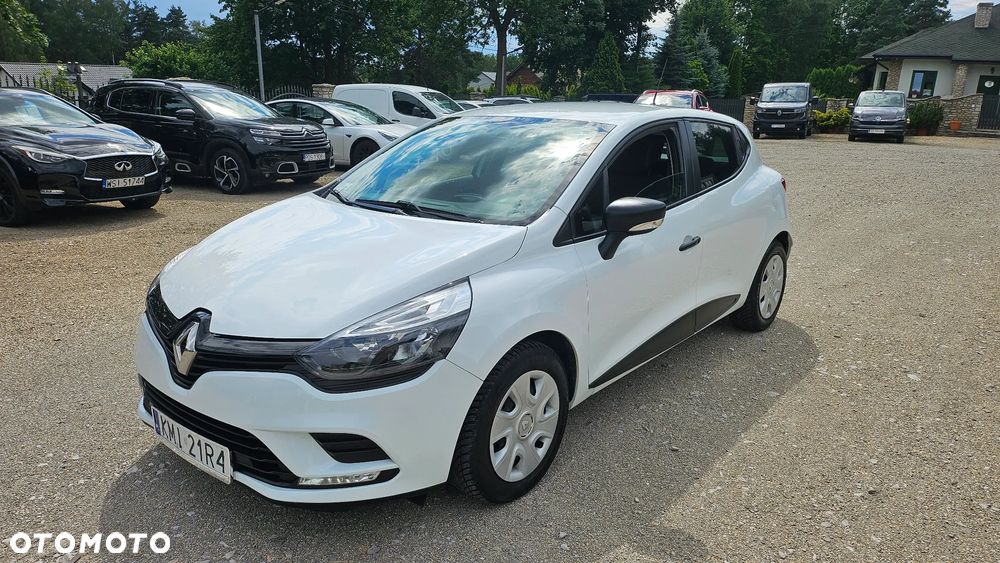 Renault Clio 1.2 16V Alize - 19