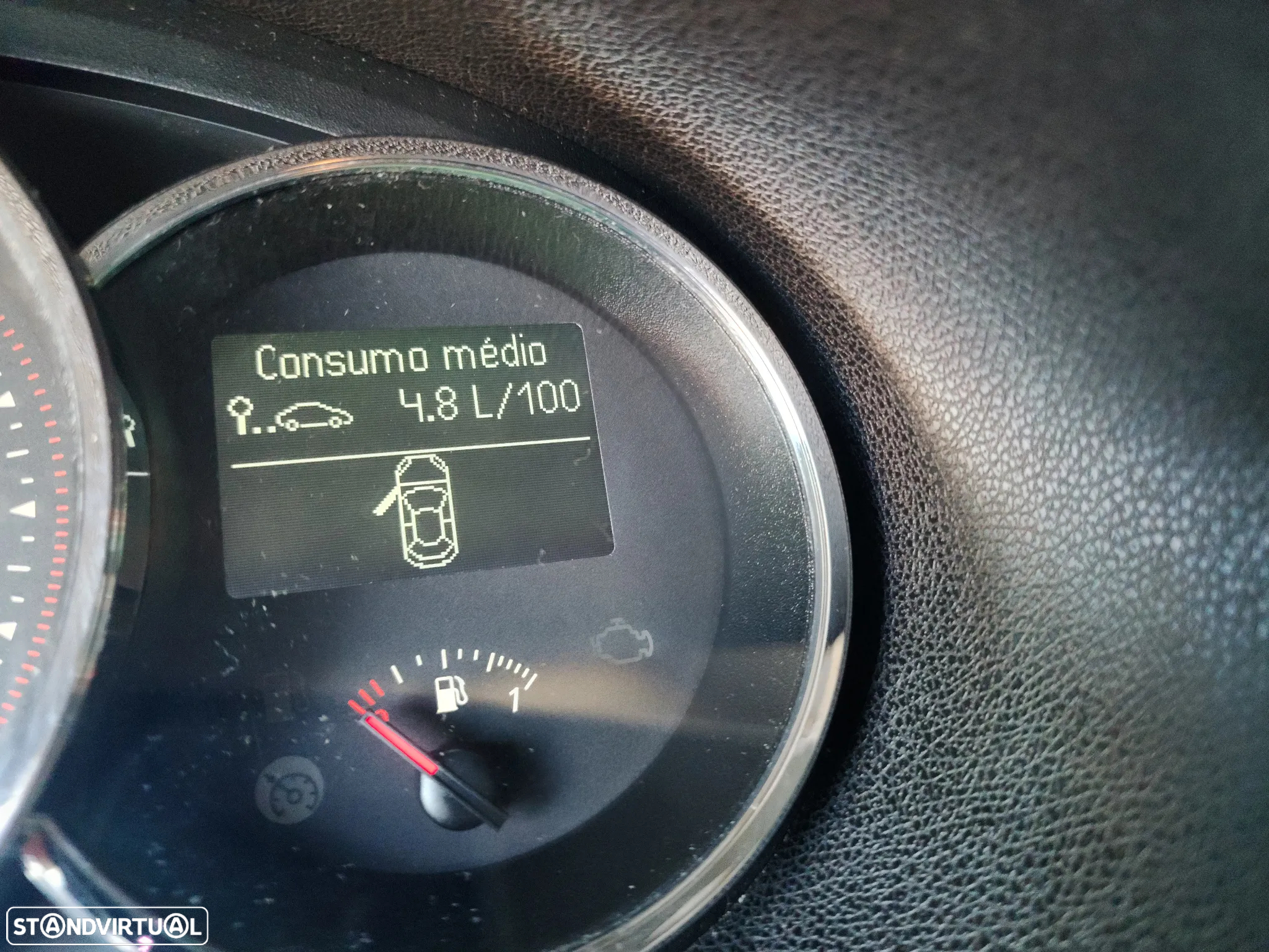 Renault Mégane 1.5 dCi GT Line SS - 6