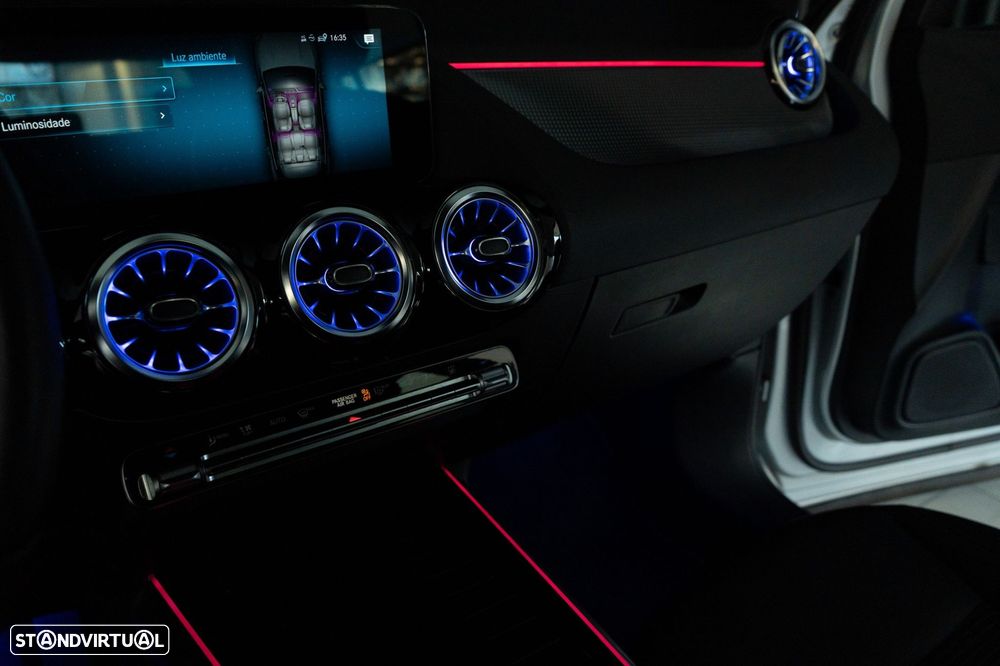 Mercedes-Benz EQA 250 Progressive - 21