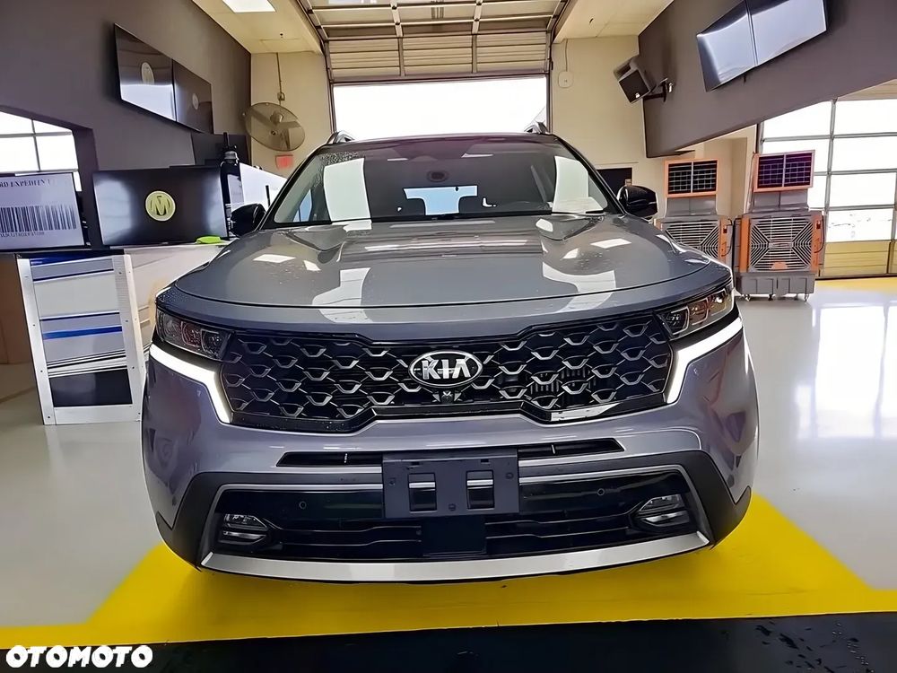 Kia Sorento - 2