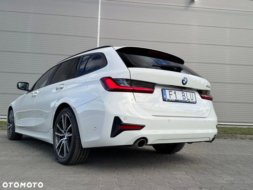 BMW Seria 3 - 27