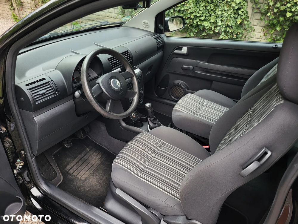 Volkswagen Fox 1.2 - 7