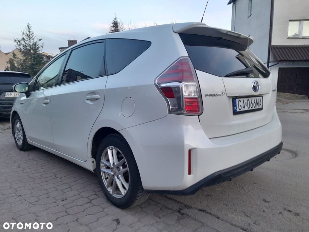 Toyota Prius+ (Hybrid) Comfort - 3