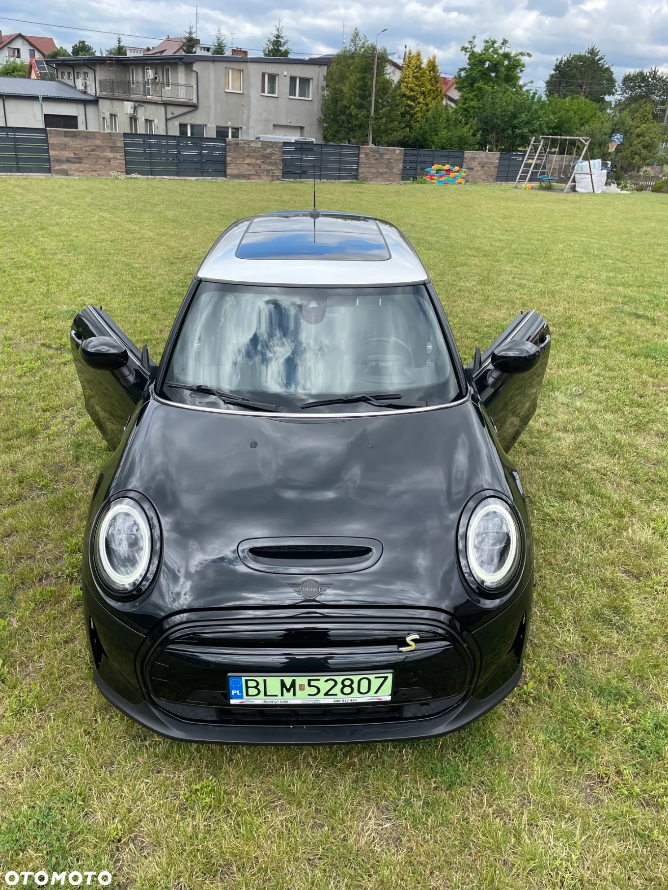 MINI Cooper SE Essential Trim - 5