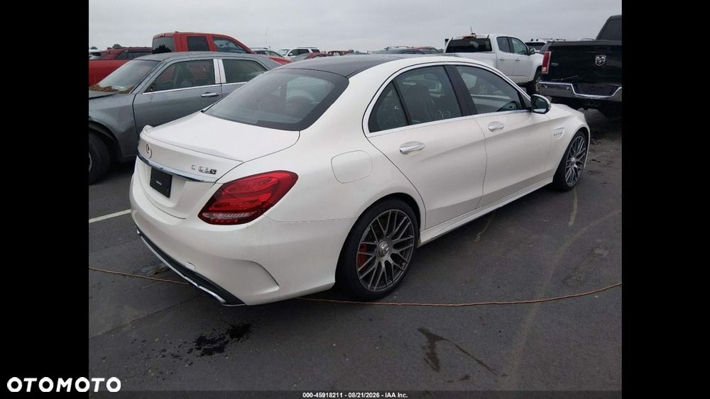 Mercedes-Benz C-Class 2016 photo 4
