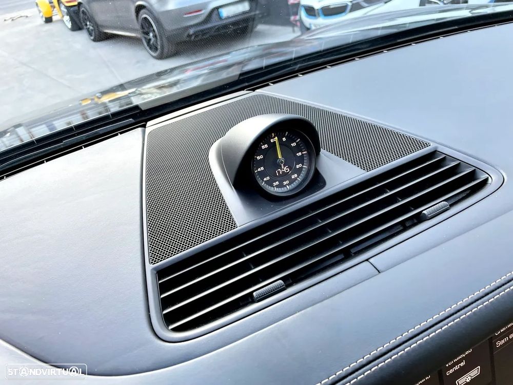 Porsche Panamera Sport Turismo 4 E-Hybrid Edition 10 Anos - 20