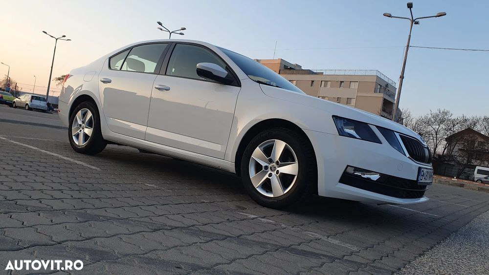 Skoda Octavia 1.6 TDI Style - 27