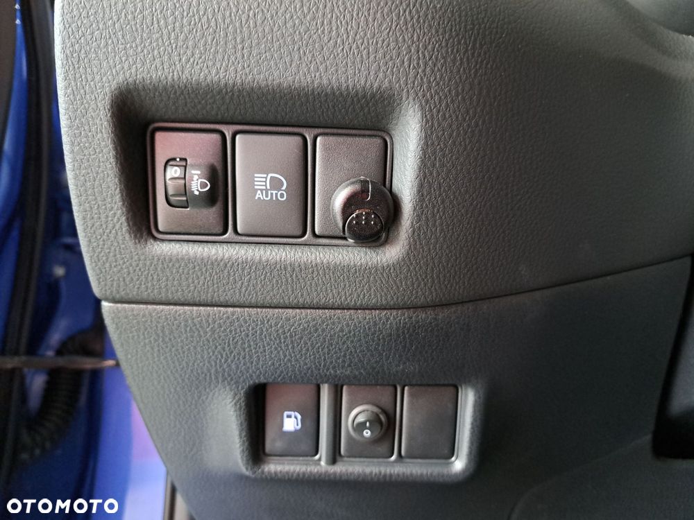 Toyota C-HR 1.8 Hybrid GPF Comfort - 32