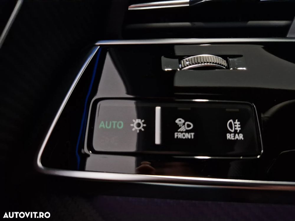 Audi SQ8 quattro Tiptronic - 18
