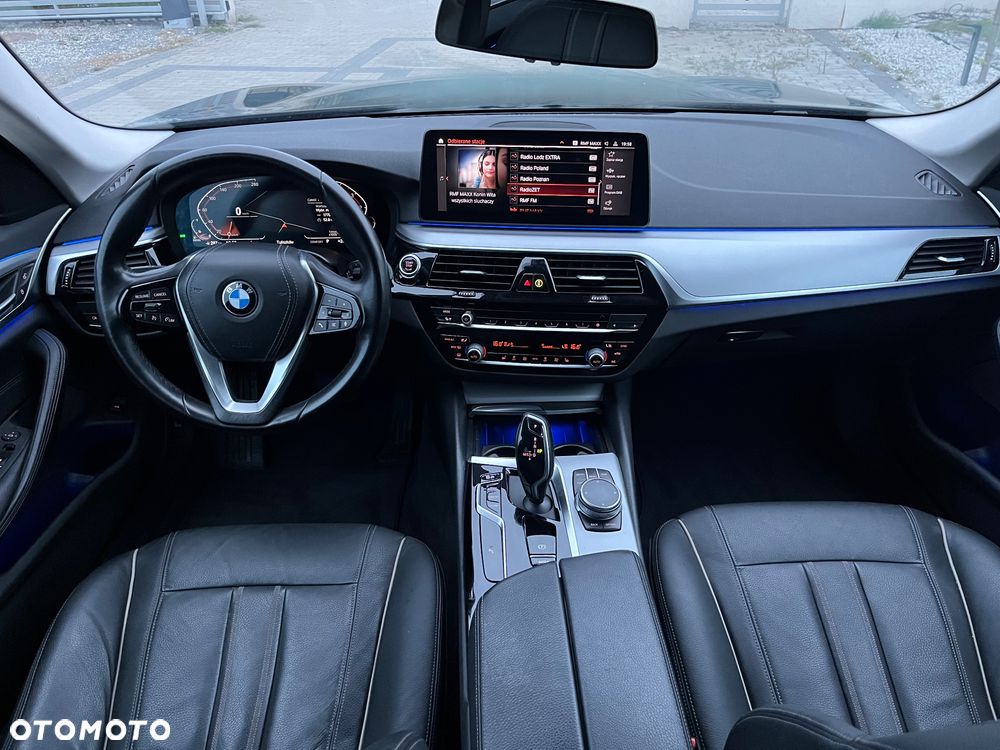 BMW Seria 5 518d mHEV Business Edition - 17