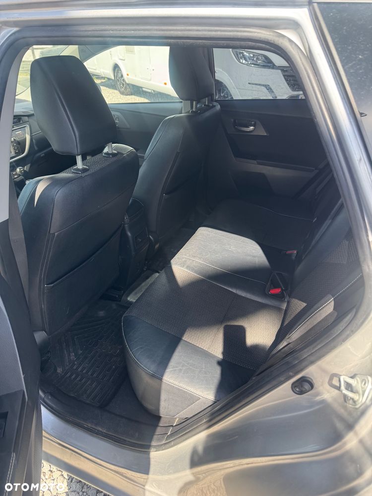 Toyota Auris - 8