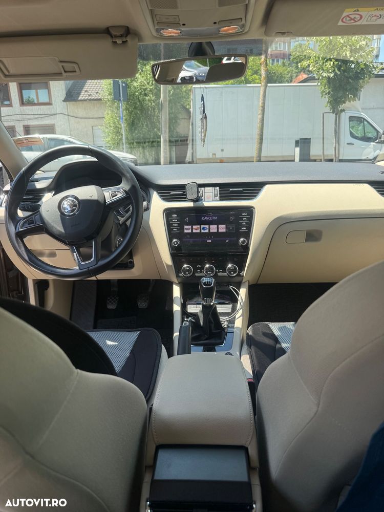 Skoda Octavia - 5